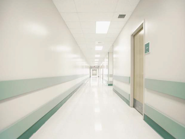 醫(yī)院走廊