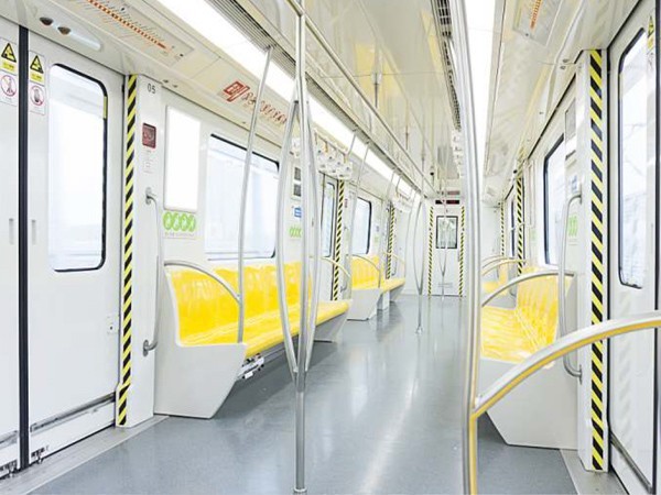 英特寶涂料-機(jī)車內(nèi)飾應(yīng)用1